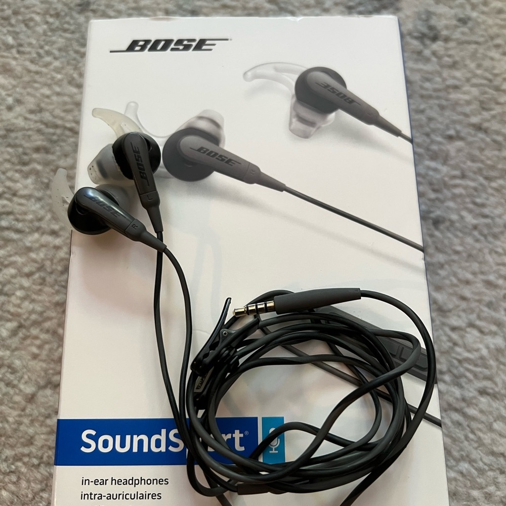 Bose sound sport in ear headphones